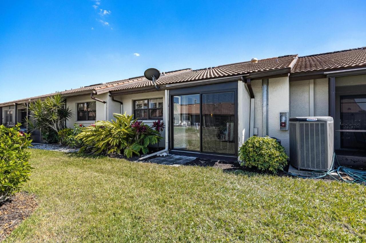 Association, Tennis Courts And Pool, Sleeps 4 - Cinnamon Cove Cozy Condo Fort Myers Bagian luar foto