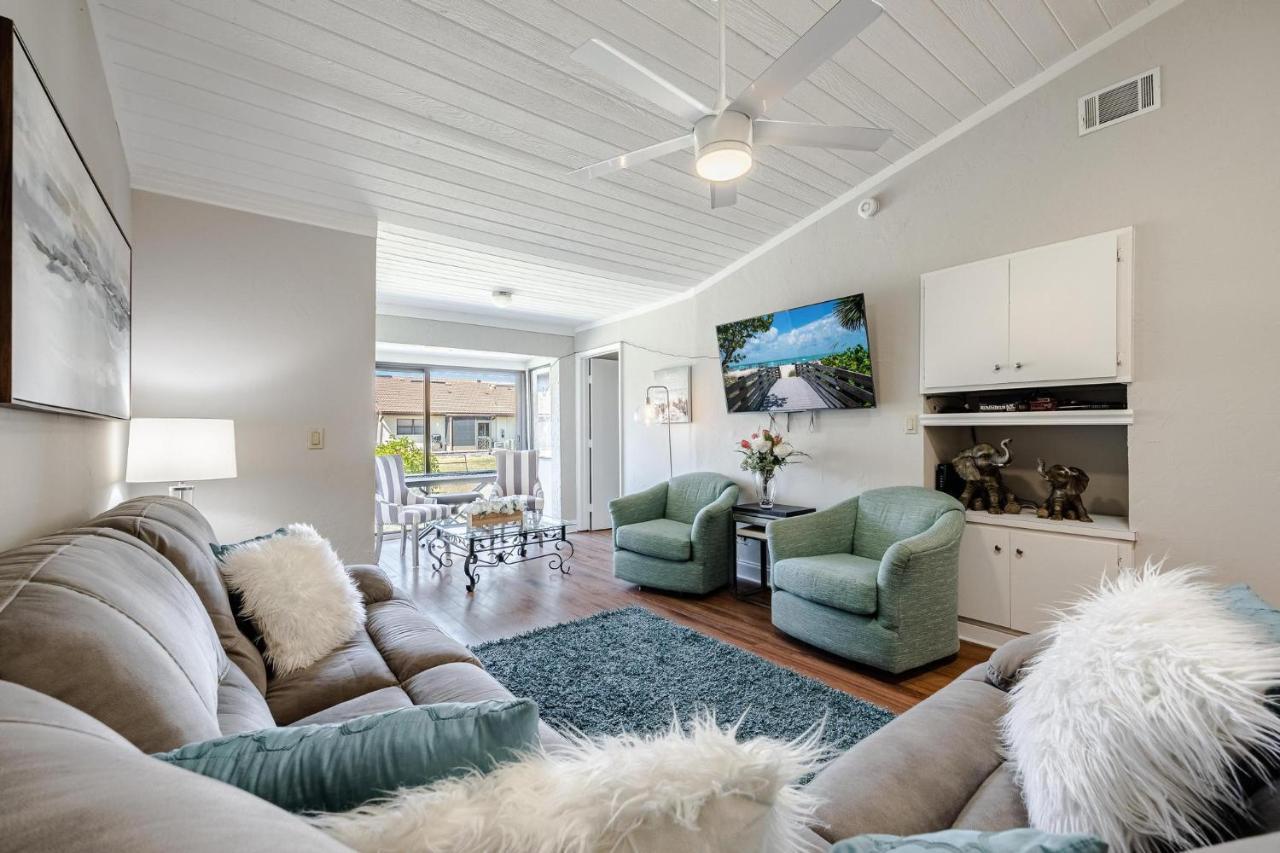 Association, Tennis Courts And Pool, Sleeps 4 - Cinnamon Cove Cozy Condo Fort Myers Bagian luar foto